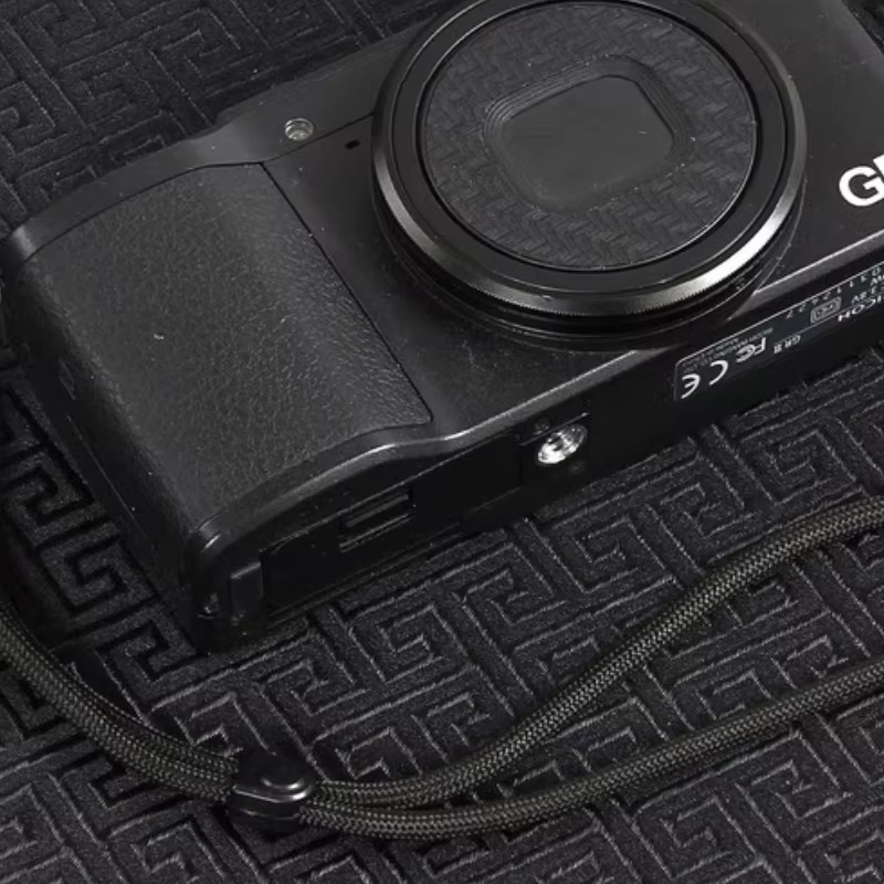 Cinturino da Polso per Fotocam - Sony Camera Zv-E10 recensione e prezzo